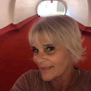 Meet your Posher, Toni